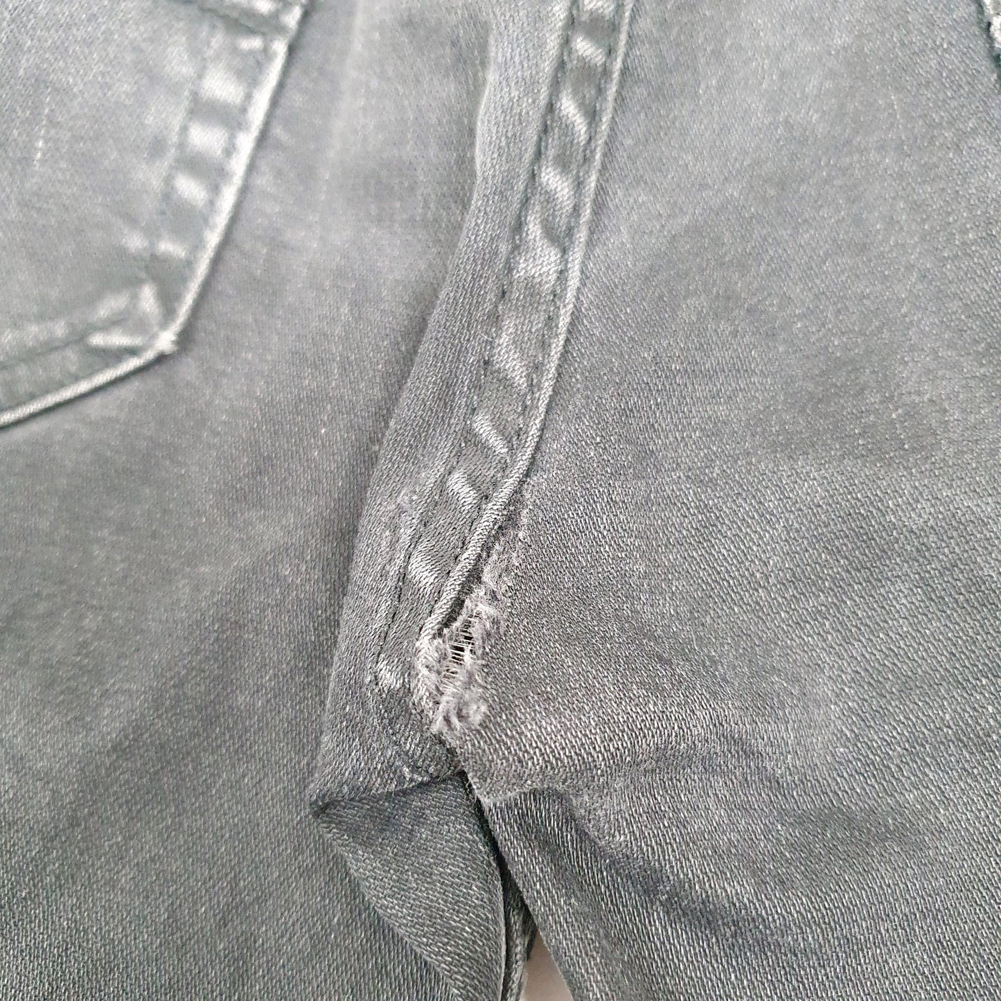 Levis 512 Slim Fit Jeans W30 L27 Black