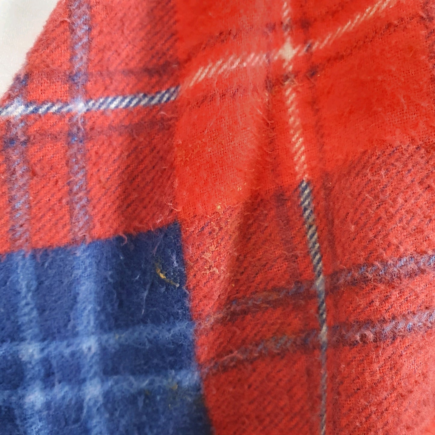 Corner Stone Flannel Shacket Long Sleeve Regular Fit Check Shirt Red