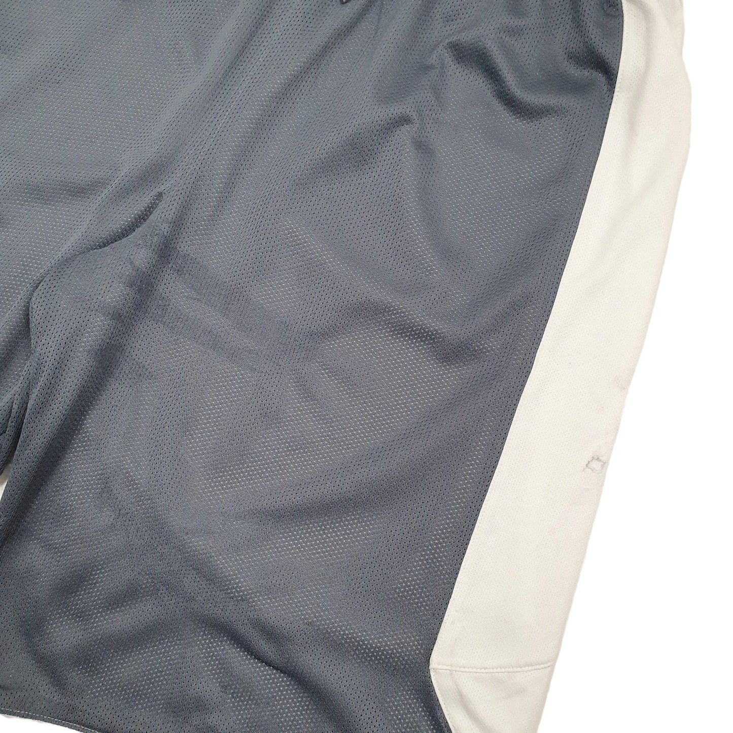 Adidas Basketball Grey Sport Shorts W30 - Bundl Clothing-Adidas Basketball Grey Sport Shorts W30 Grey