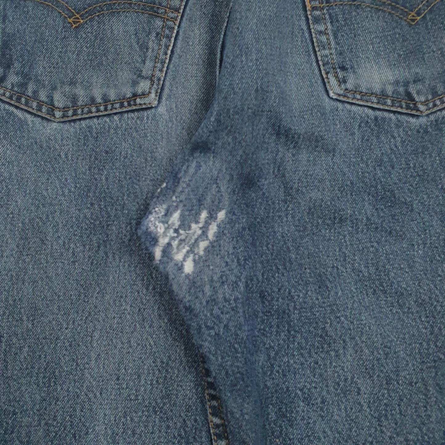 Mens Blue Levis Distressed  Jeans