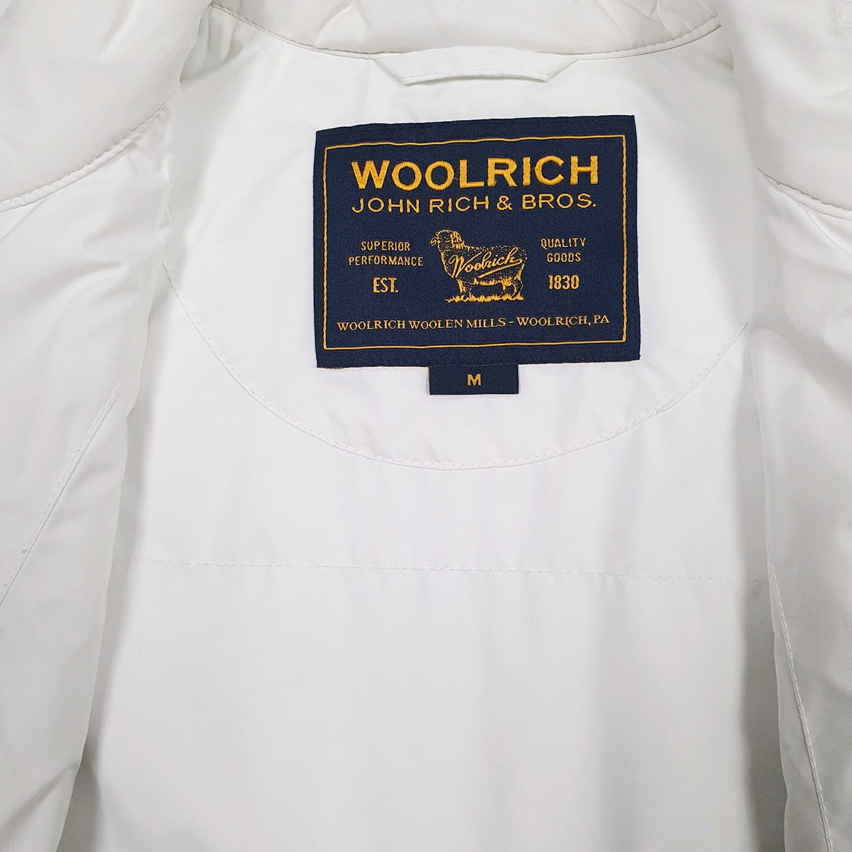 Womens White Woolrich Quilted Puffer  Coat