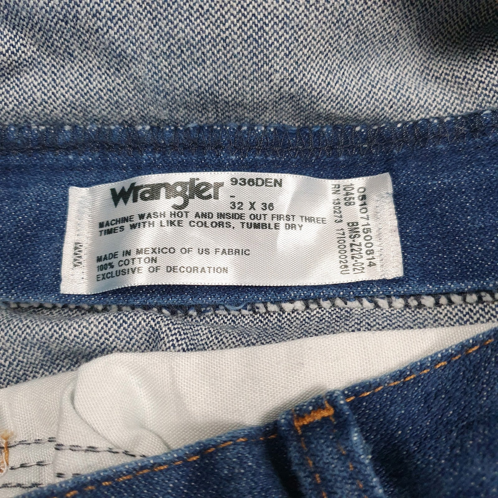 Mens Blue Wrangler   Jeans