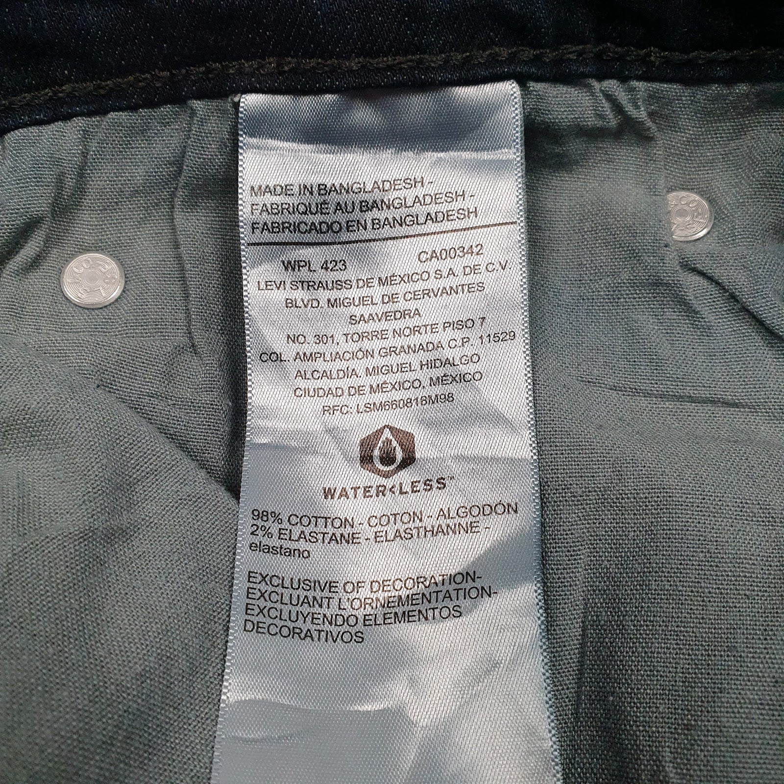 Mens Blue Levis Athletic  Jeans