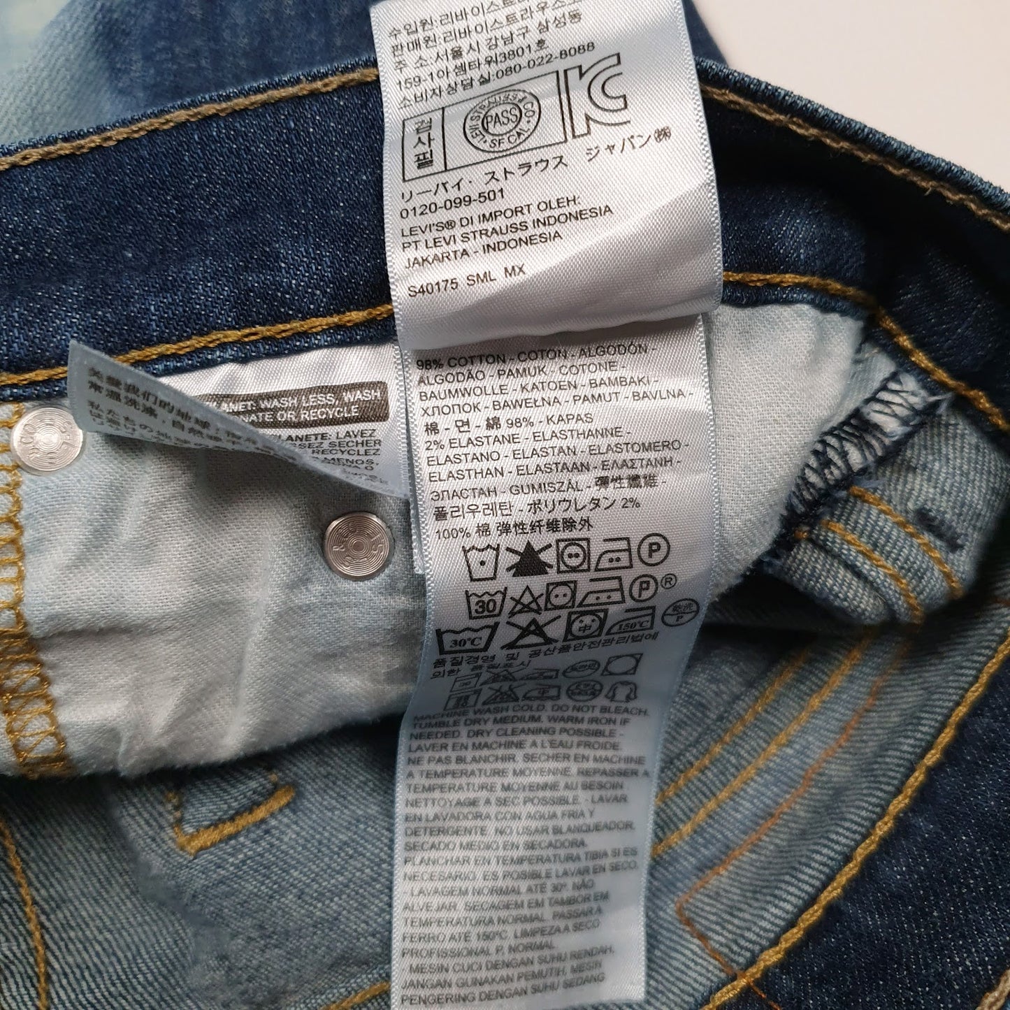 Mens Blue Levis Acid Wash 513  Shorts