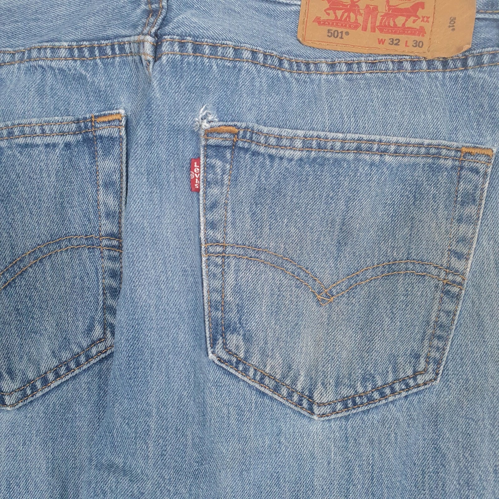 Mens Blue Levis   Jeans