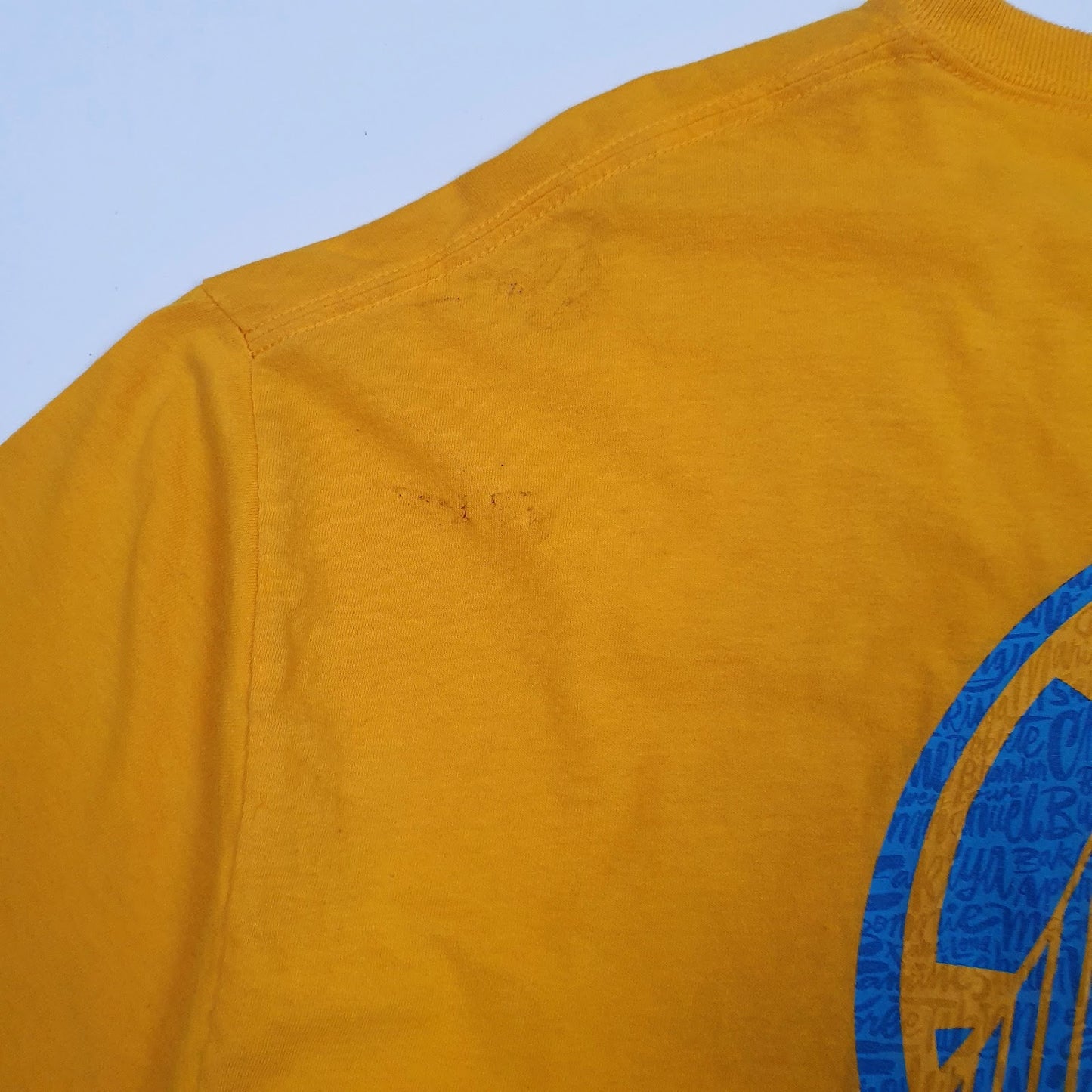 Mens Yellow Fruit Of The Loom Golden State Warriors NBA Basketball  T Shirt