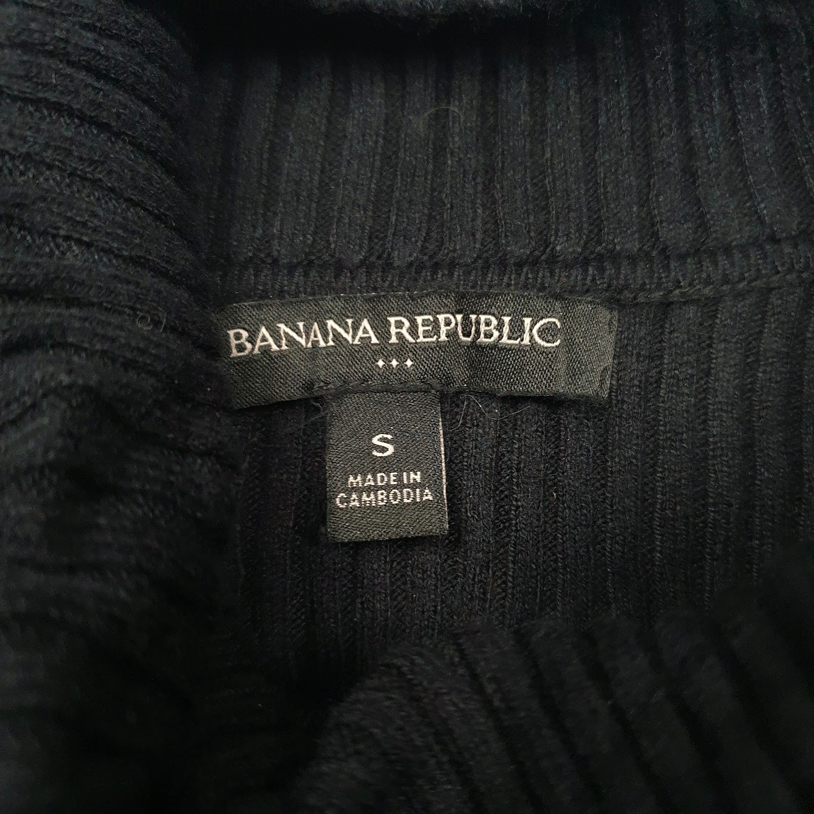 Womens Black Banana Republic  Turtle Neck Jumper