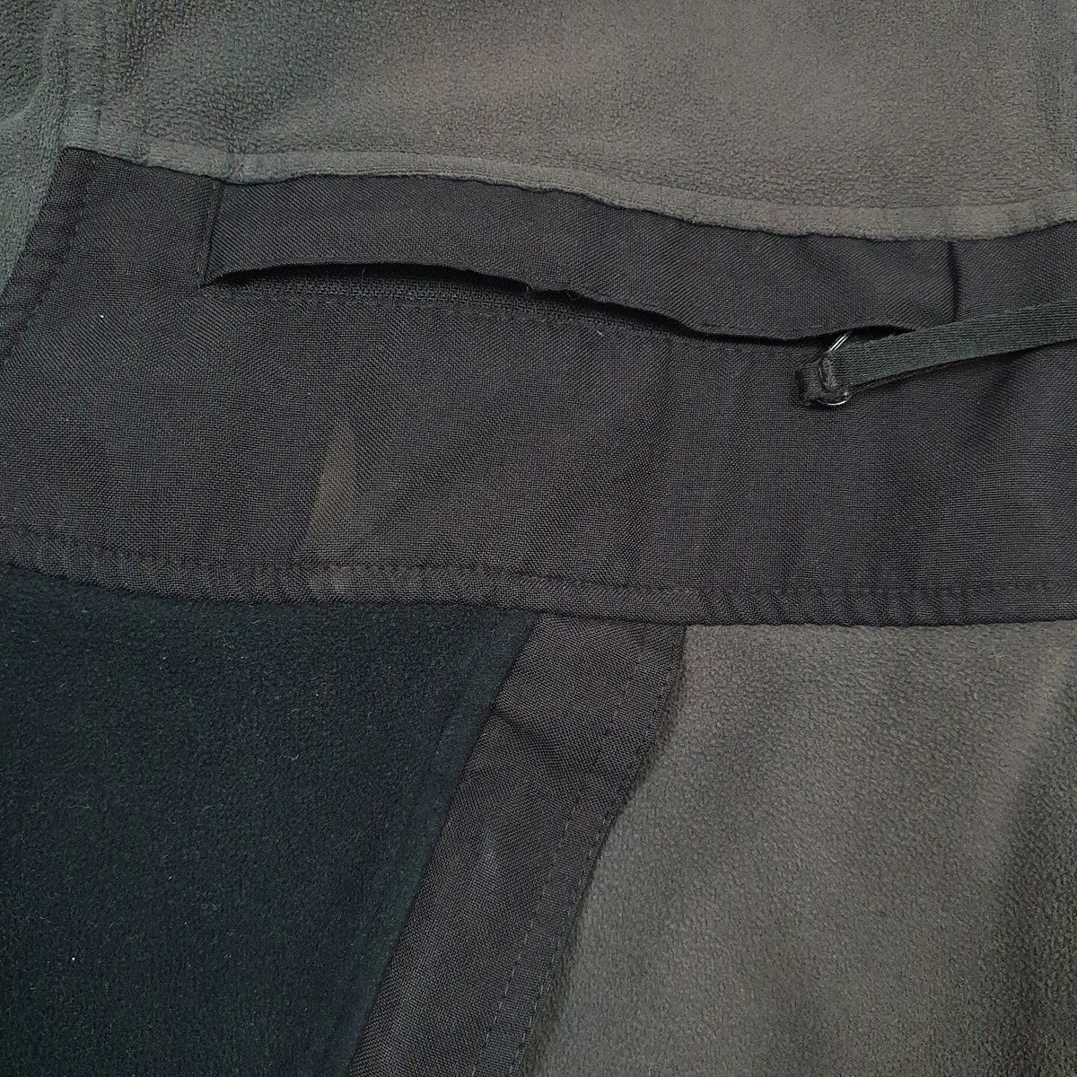 Mens Black Mountain Hard Wear Windbreaker  Coat
