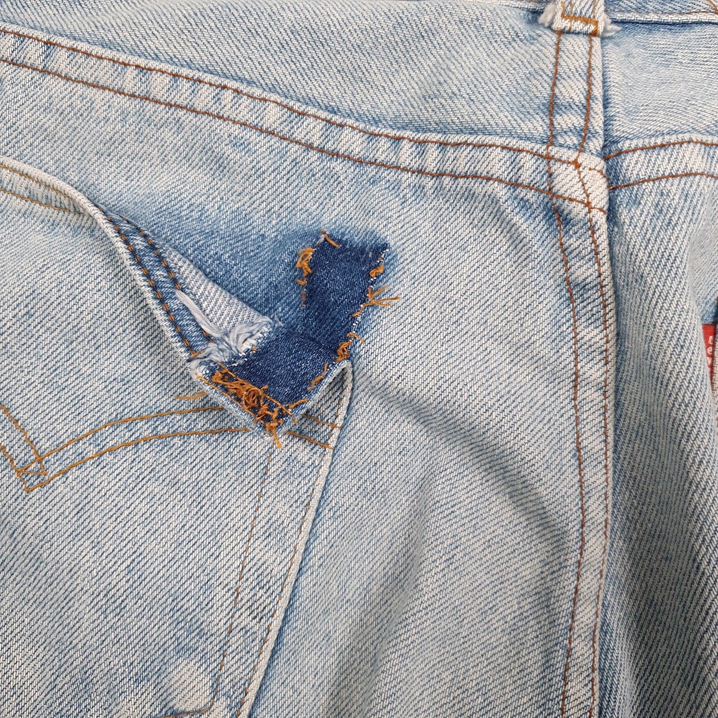 Mens Blue Levis Vintage 90s Cardigan Jeans