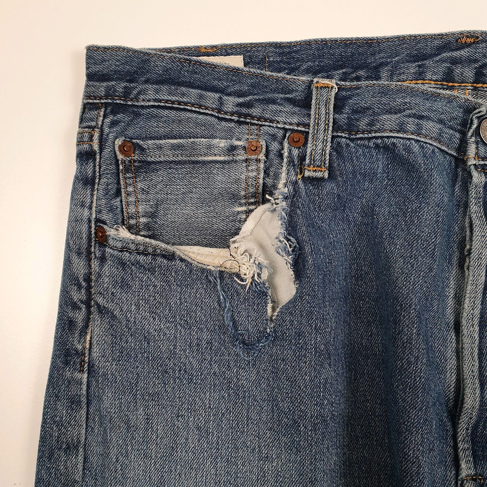Mens Blue Levis   Jeans