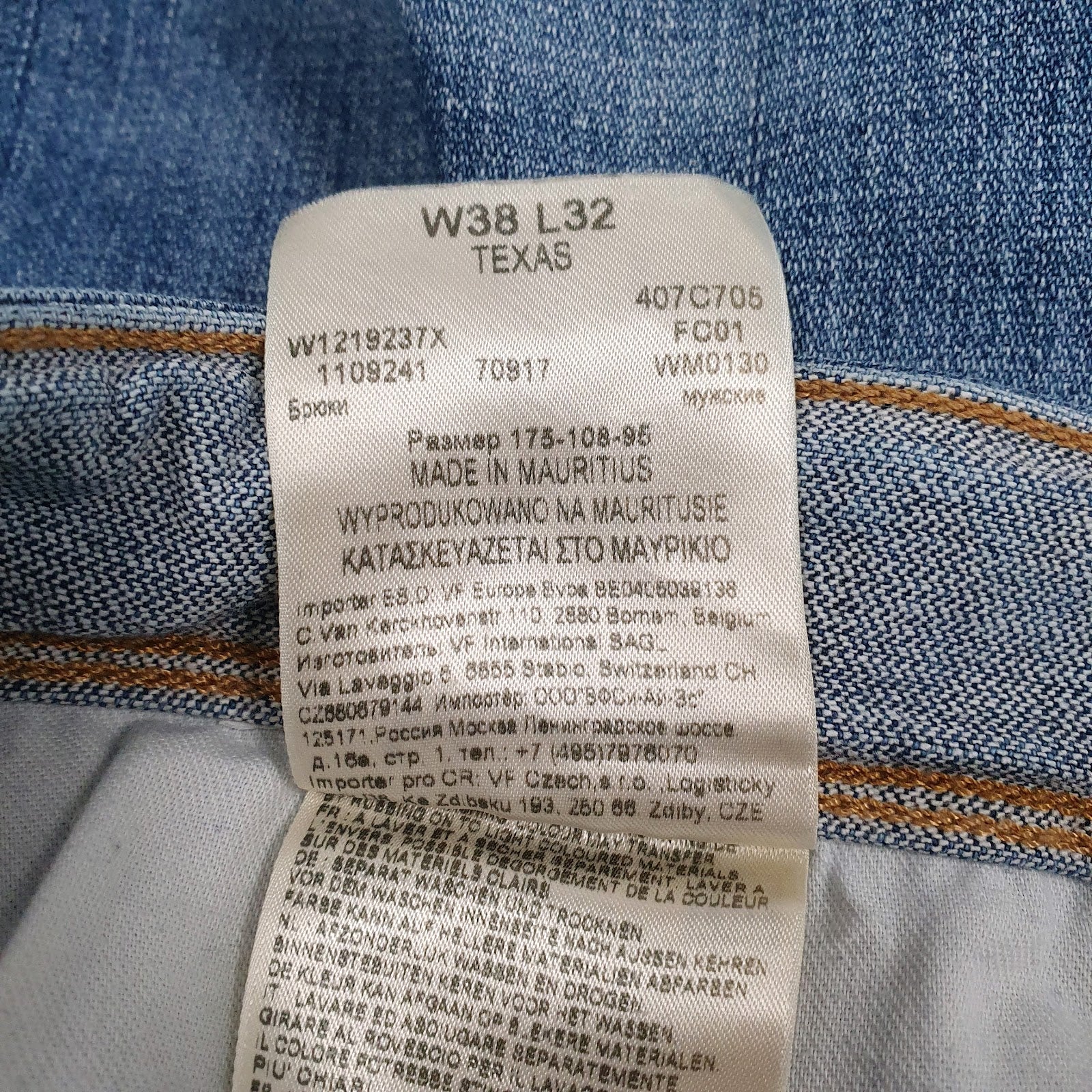 Mens Blue Wrangler   Jeans