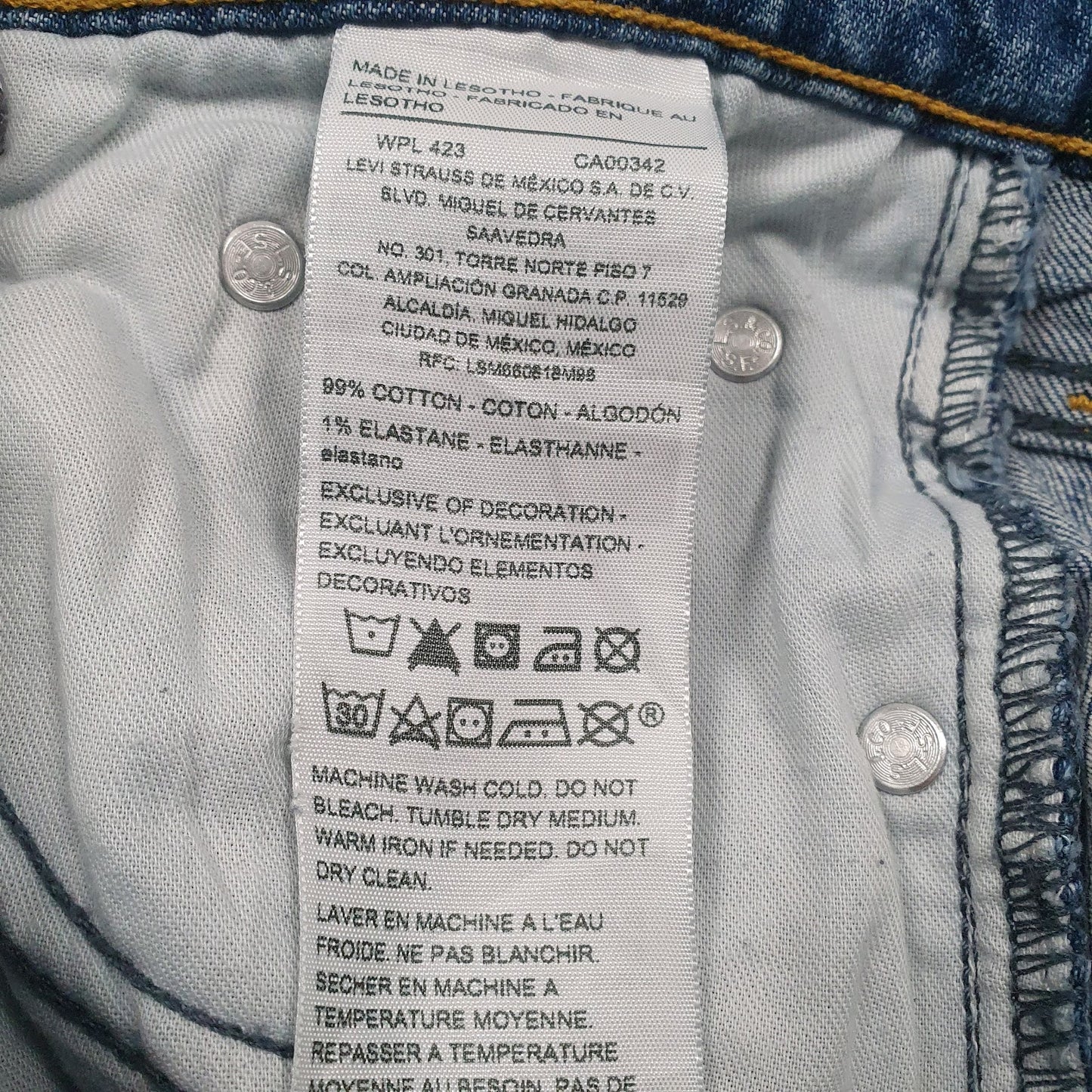 Mens Blue Levis Athletic  Jeans