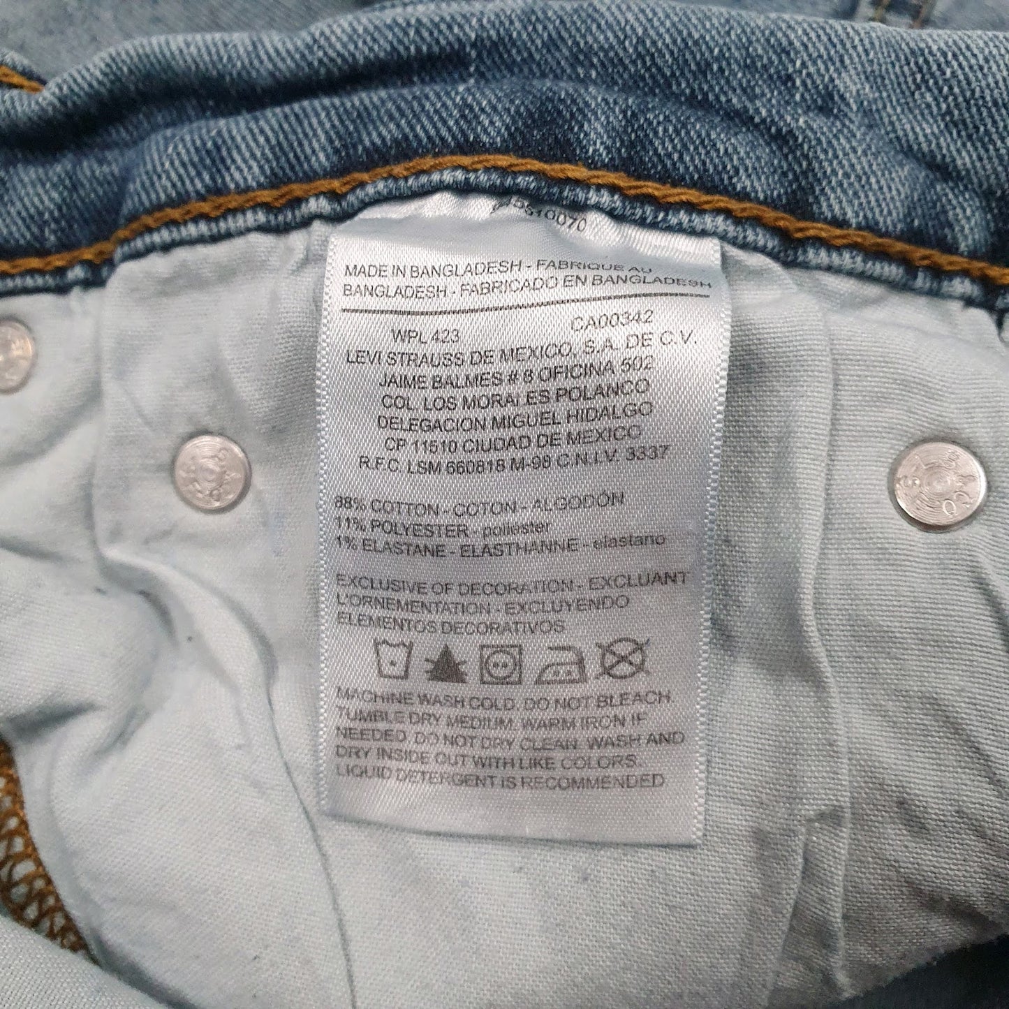 Mens Blue Levis Athletic  Jeans