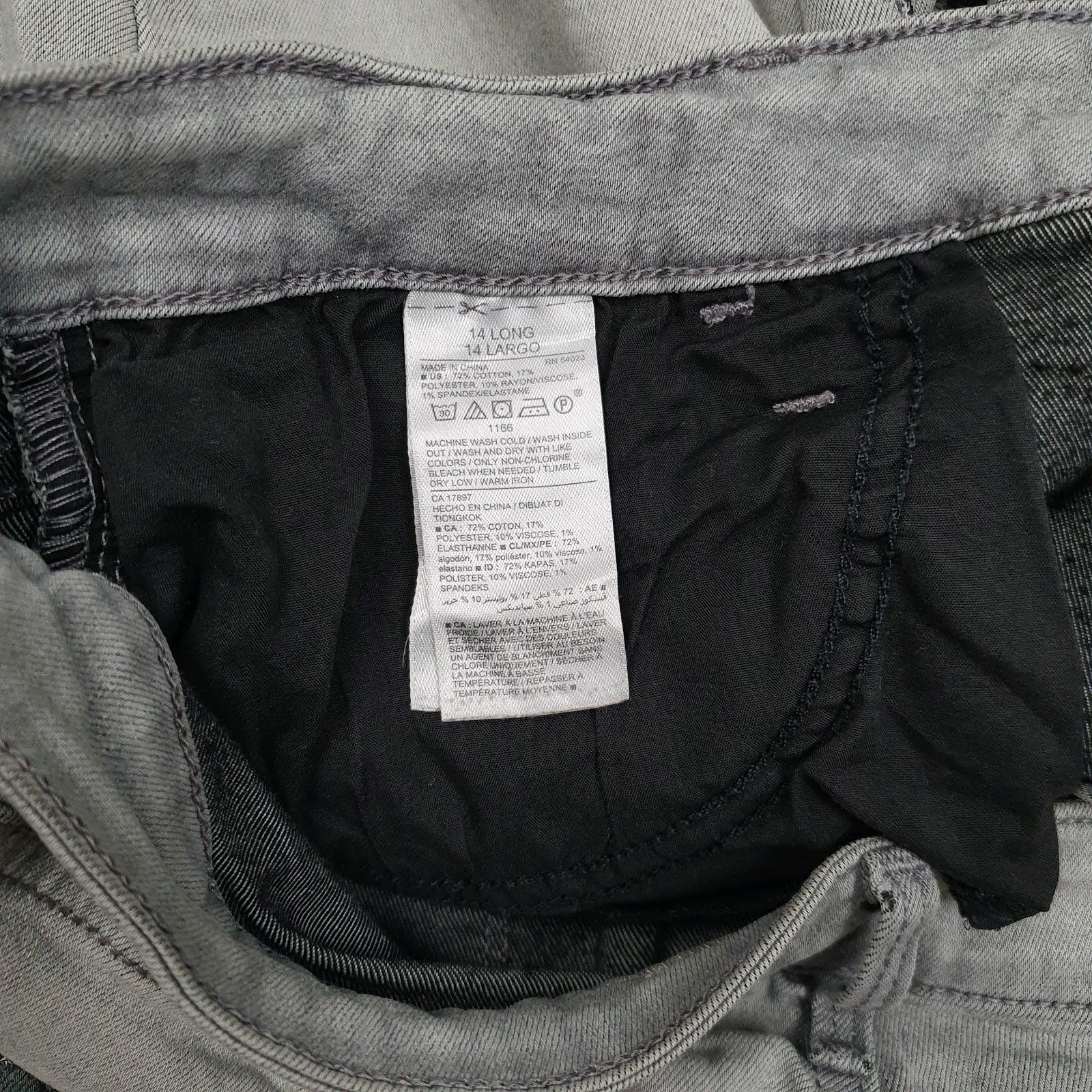Womens Grey Old Navy Cut Off Capri  Jeans