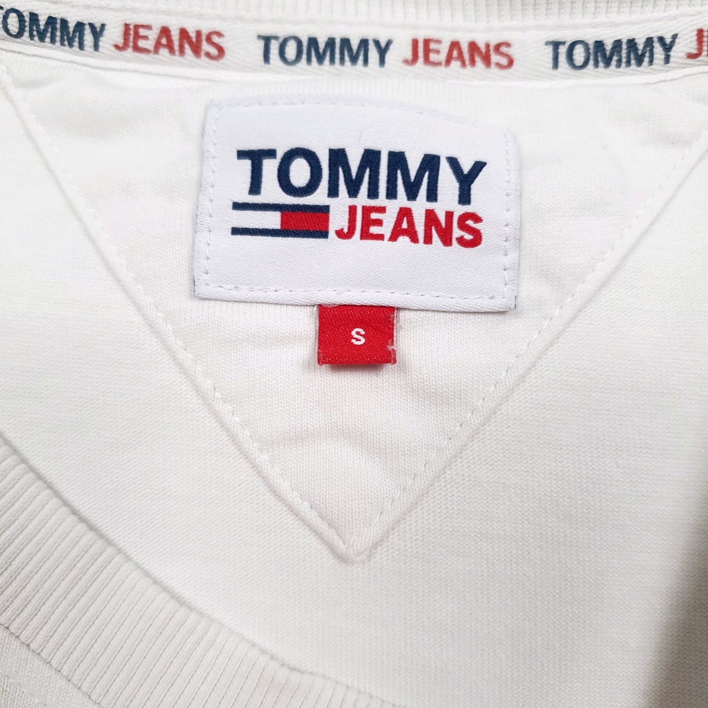 Mens White Tommy Hilfiger Spellout  T Shirt