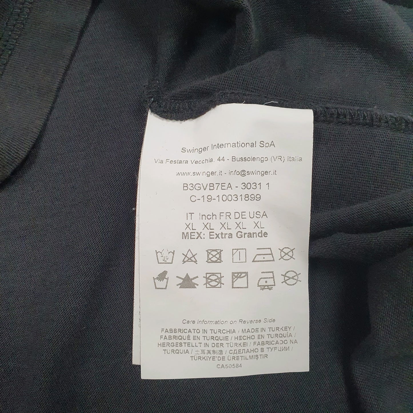 Mens Black Versace Jeans Couture   T Shirt