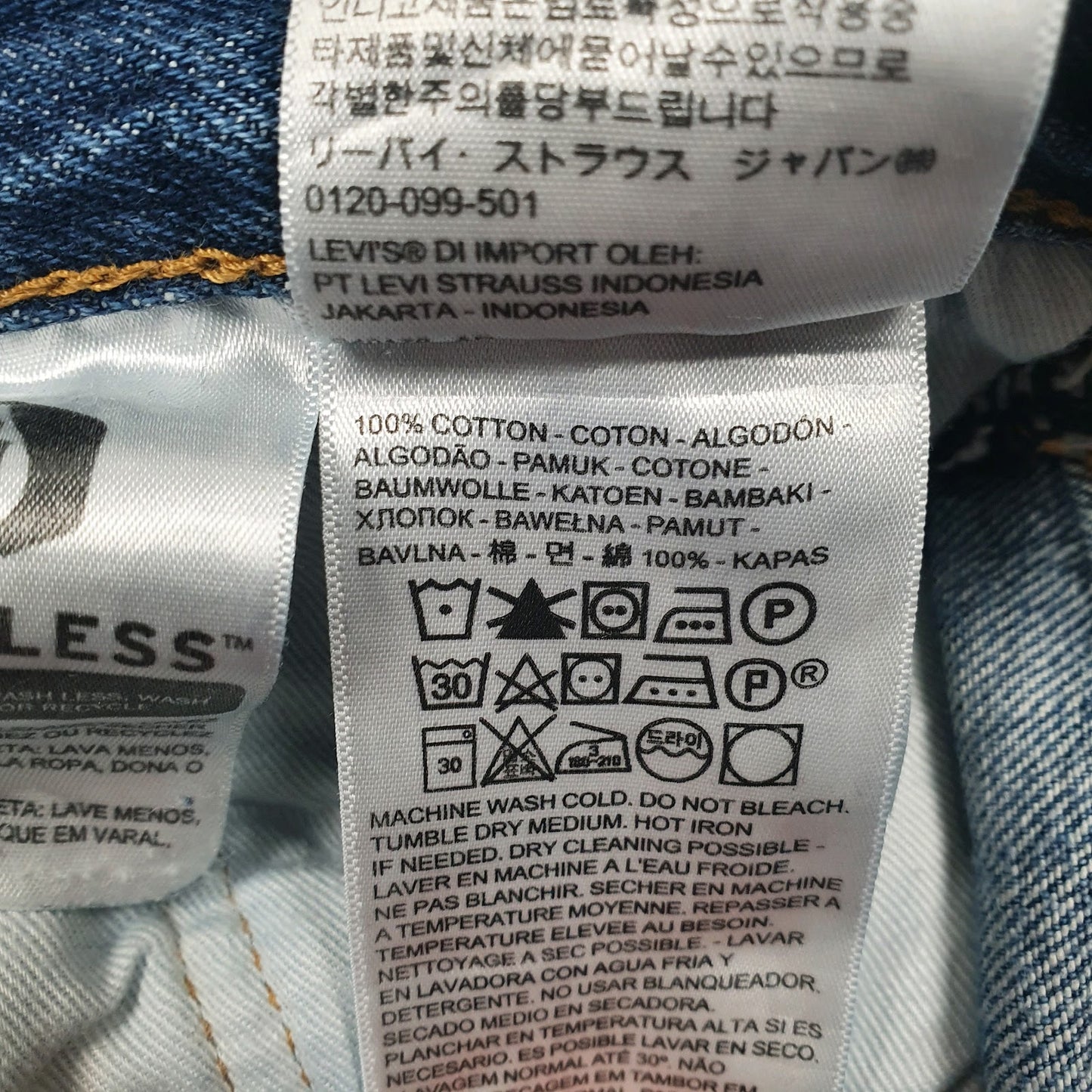 Mens Blue Levis Distressed  Jeans