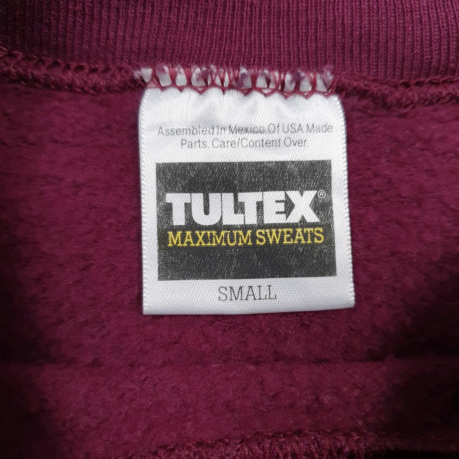 Mens Burgundy Tultex Graphic Vintage 90s Crewneck Jumper