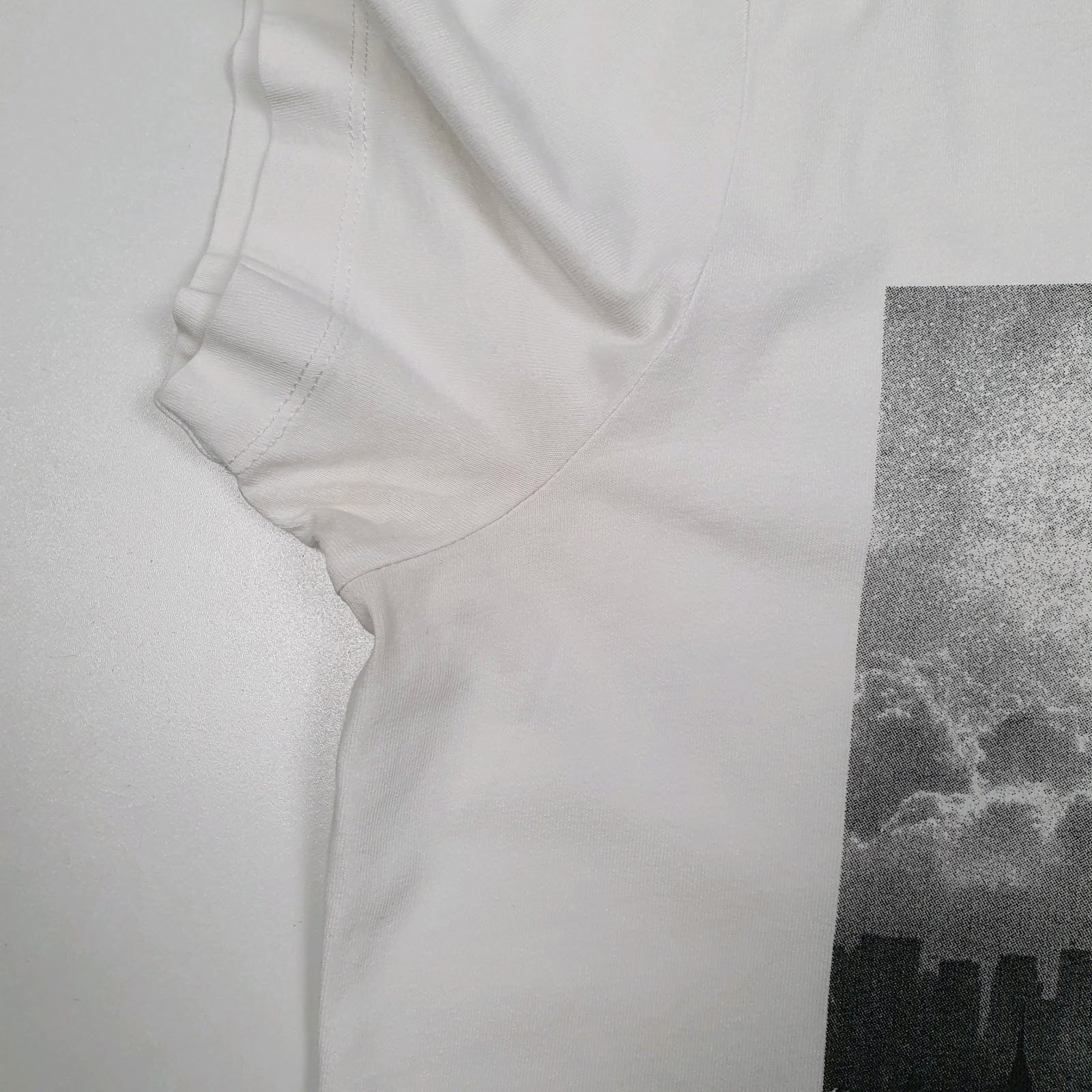 Mens White Calvin Klein   T Shirt