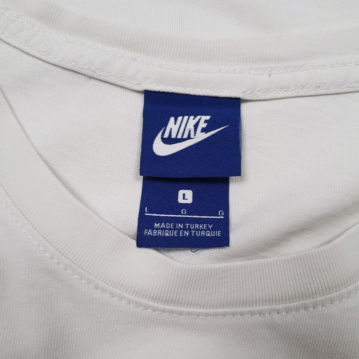 Mens White Nike   T Shirt