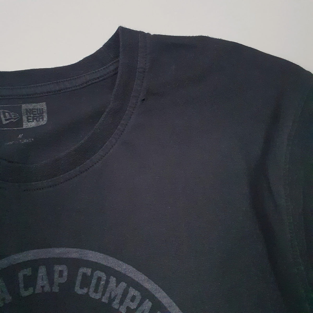 Mens Black New Era   T Shirt