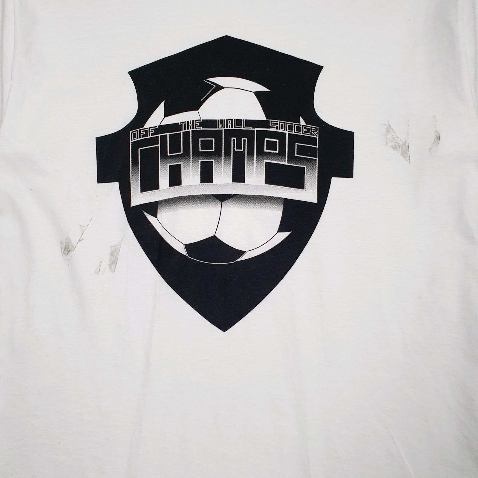 Mens White Gildan   T Shirt
