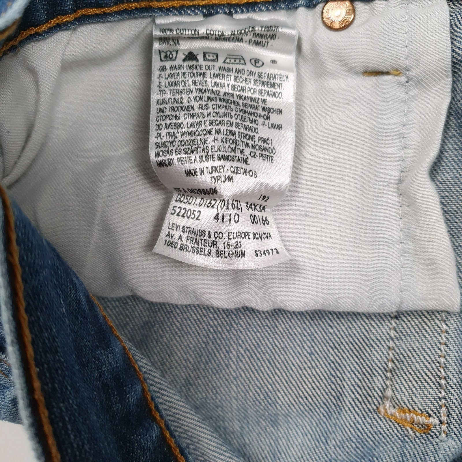 Mens Blue Levis   Jeans