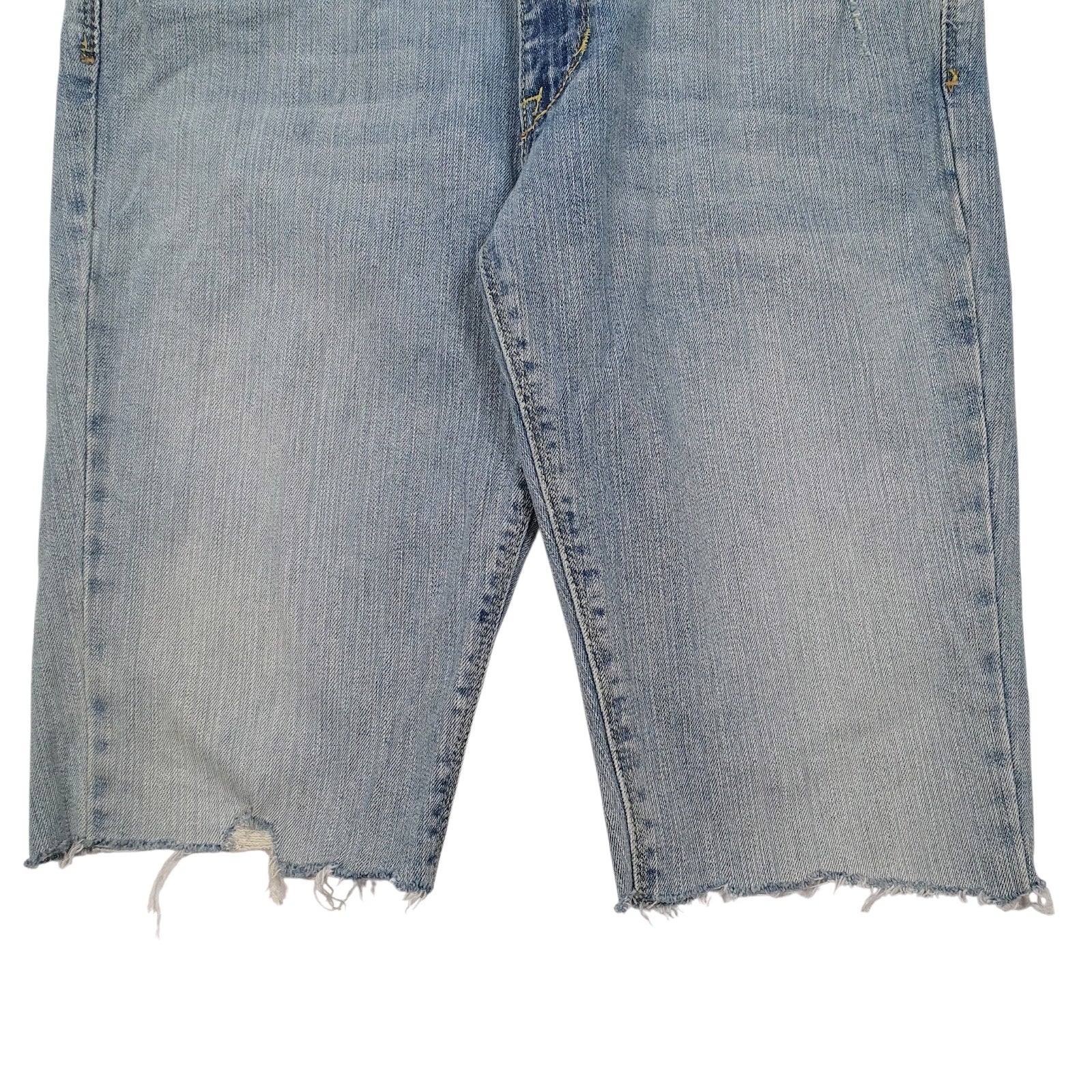 Womens Blue Levis   Shorts