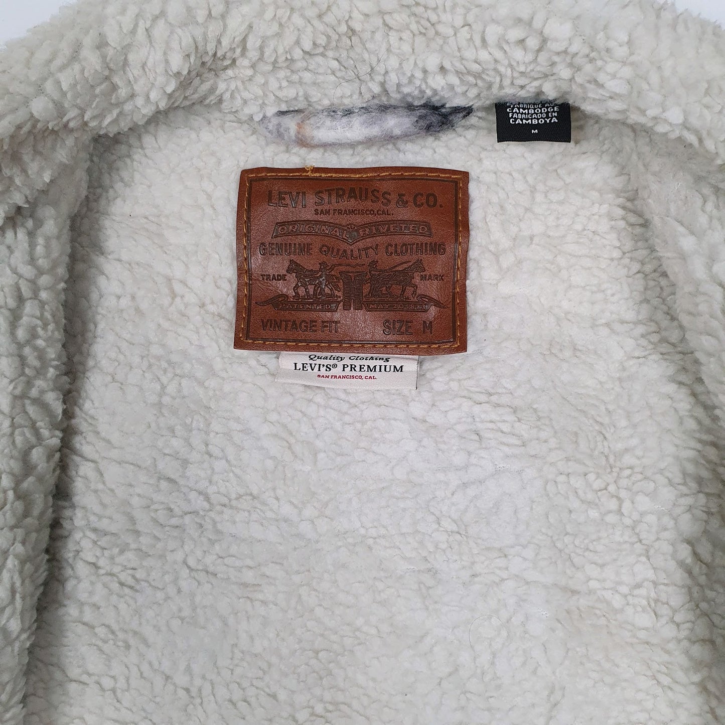 Mens Grey Levis Premium Type 3 Trucker Sherpa  Coat