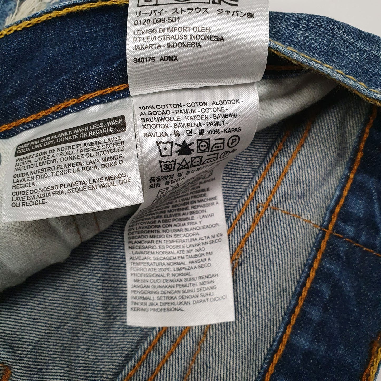 Mens Blue Levis Distressed  Jeans