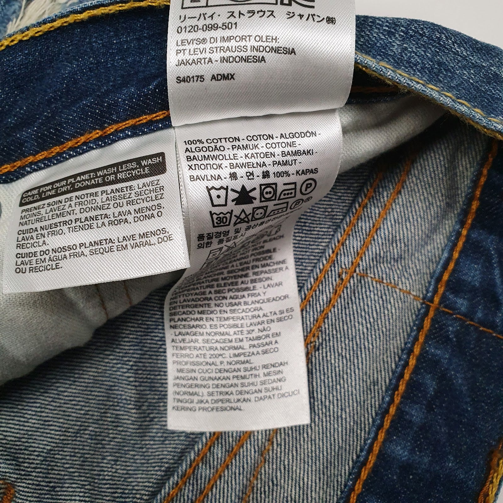 Mens Blue Levis Distressed  Jeans