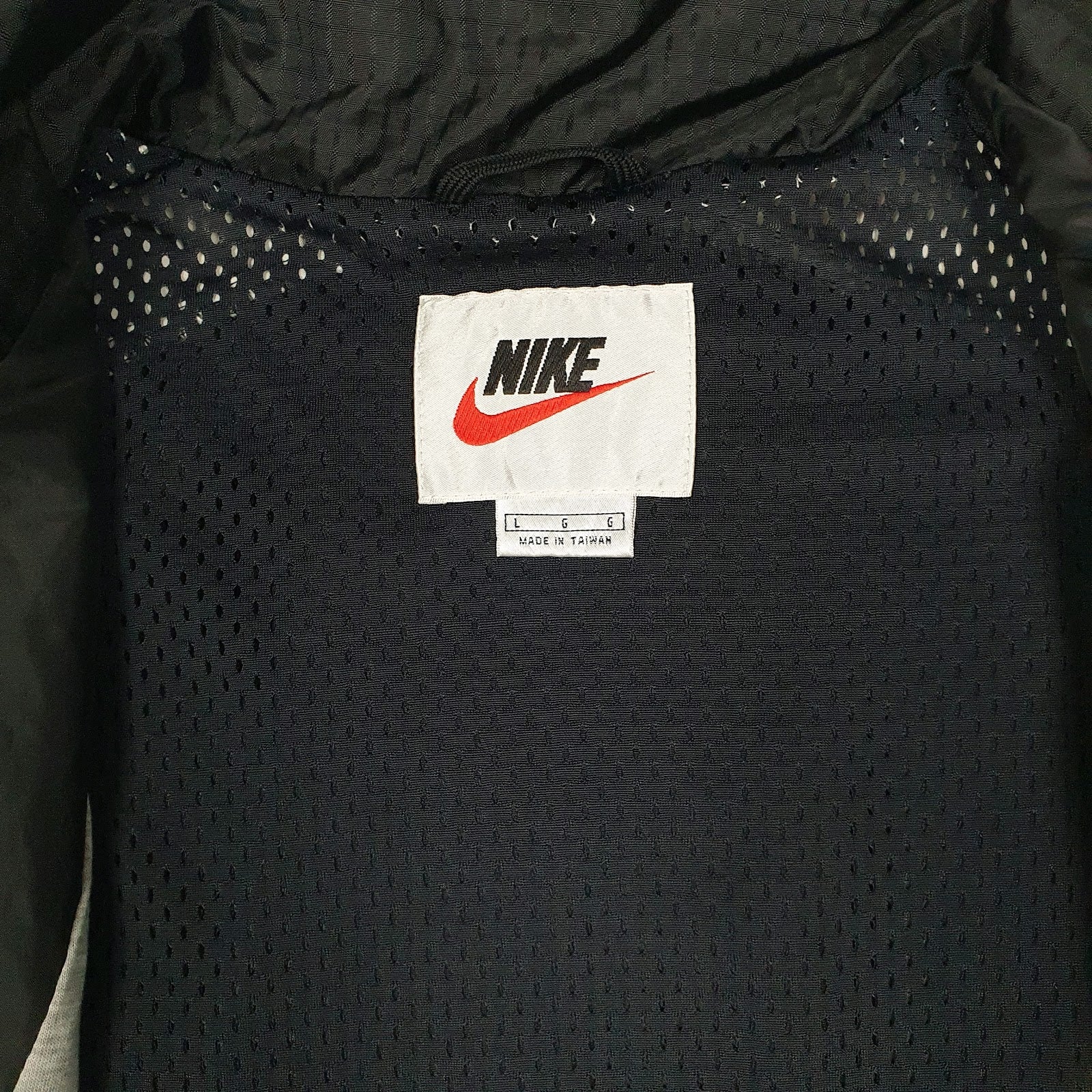 Mens Black Nike Vintage 90s Hoodie Coat