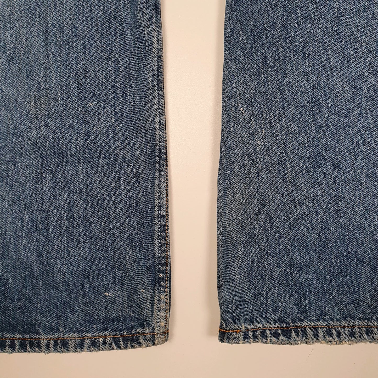 Mens Blue Levis Vintage 00s  Jeans