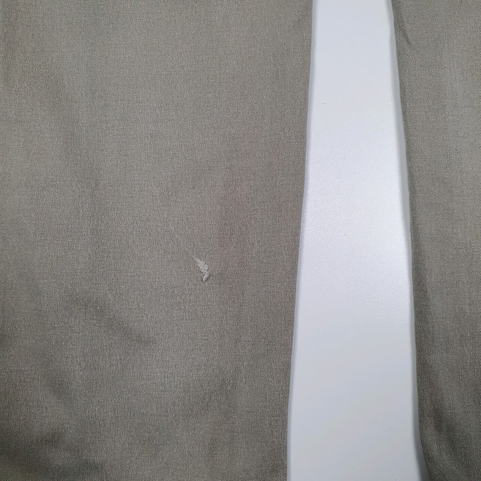 Mens Beige Levis   Jeans