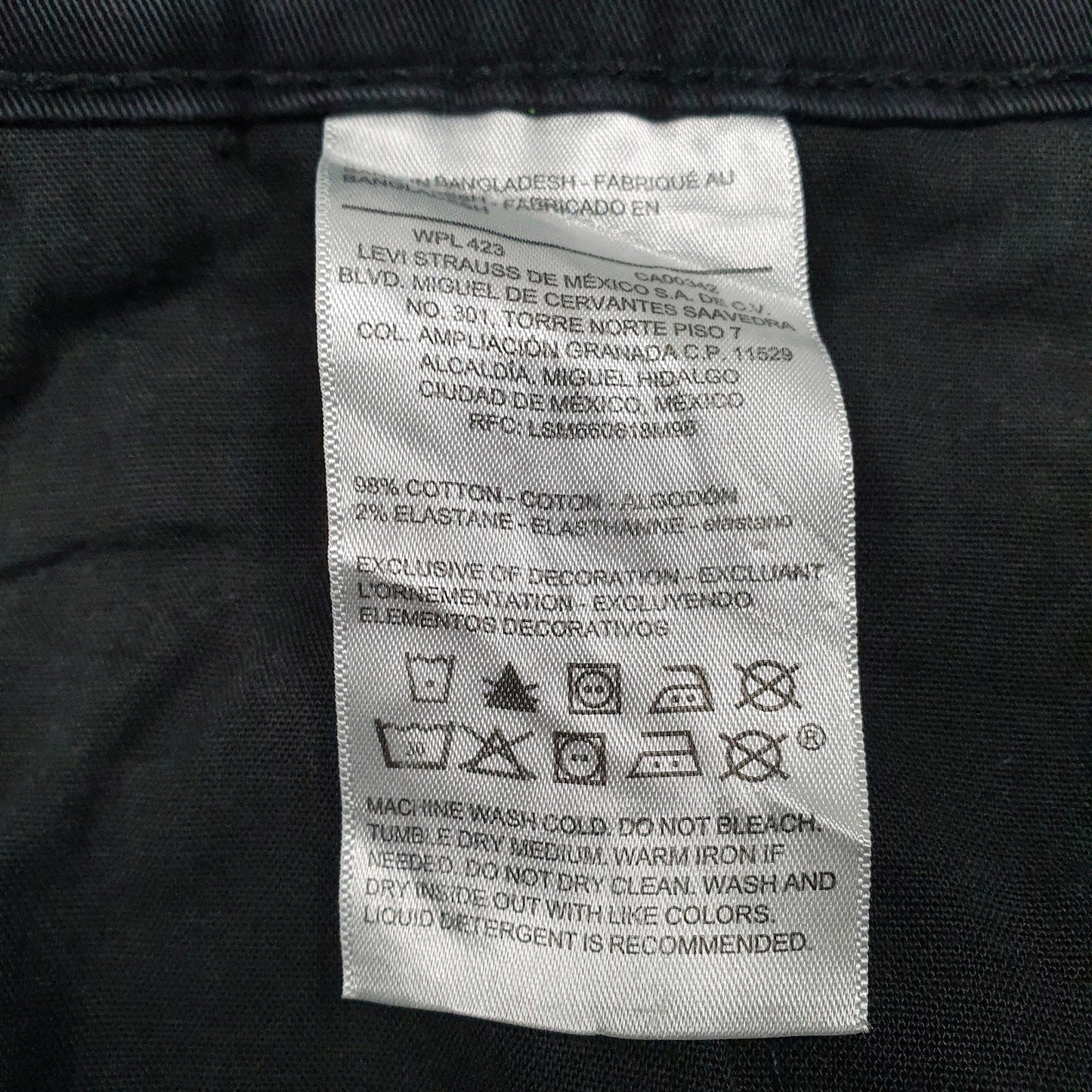 Mens Black Levis Athletic  Jeans
