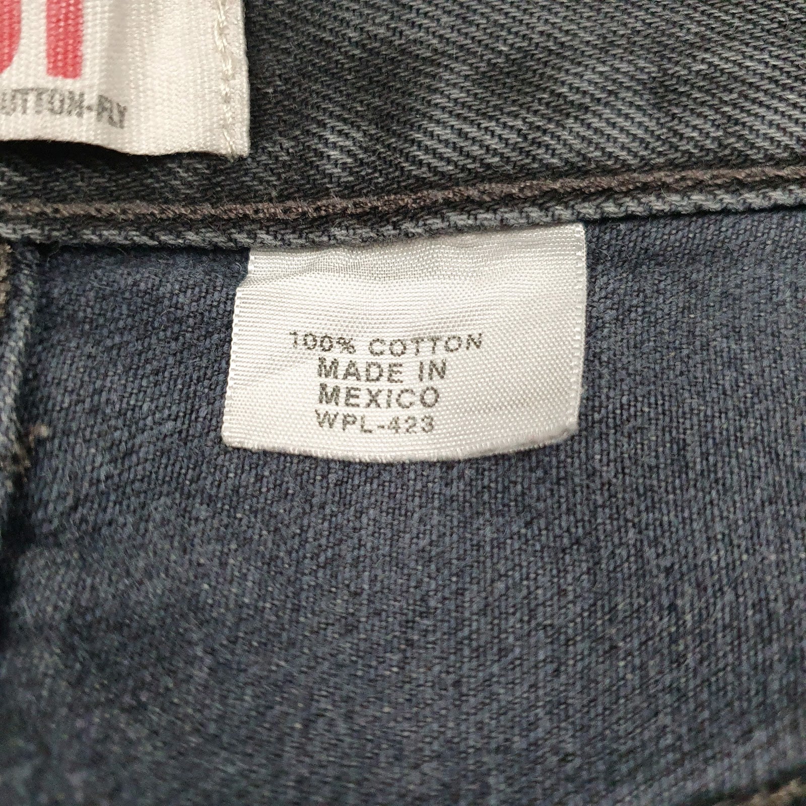 Womens Grey Levis   Shorts