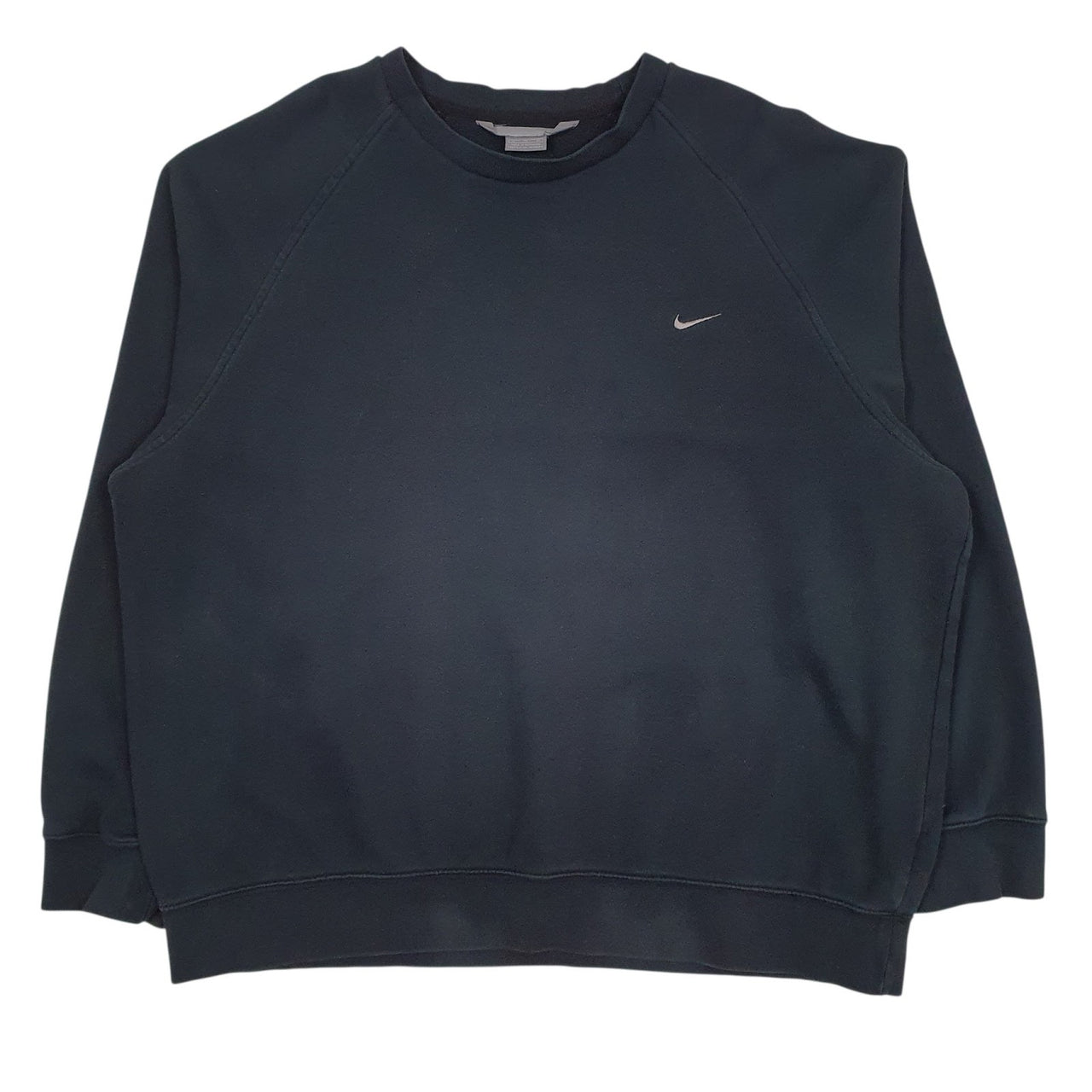Mens Black Nike Vintage 00s Crewneck Jumper
