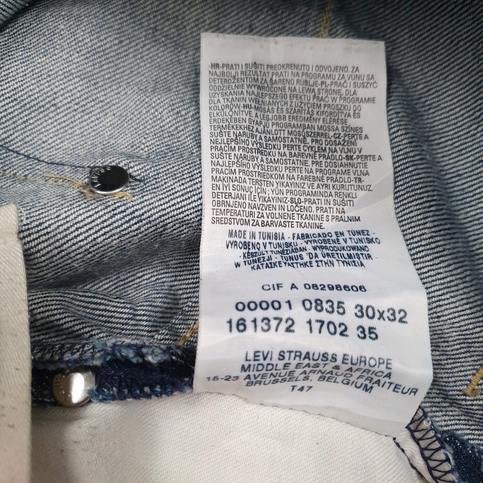 Mens Blue Levis Vintage 00s  Jeans