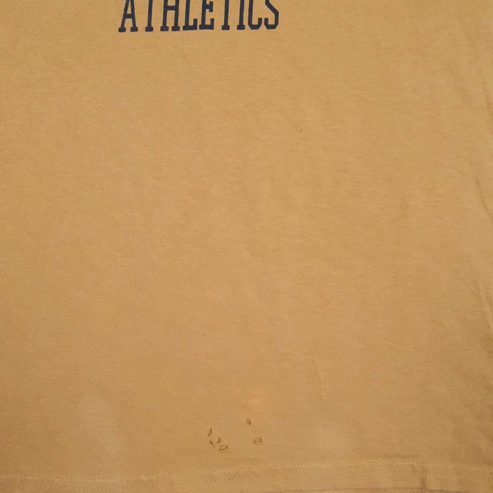 Mens Yellow Gildan   T Shirt