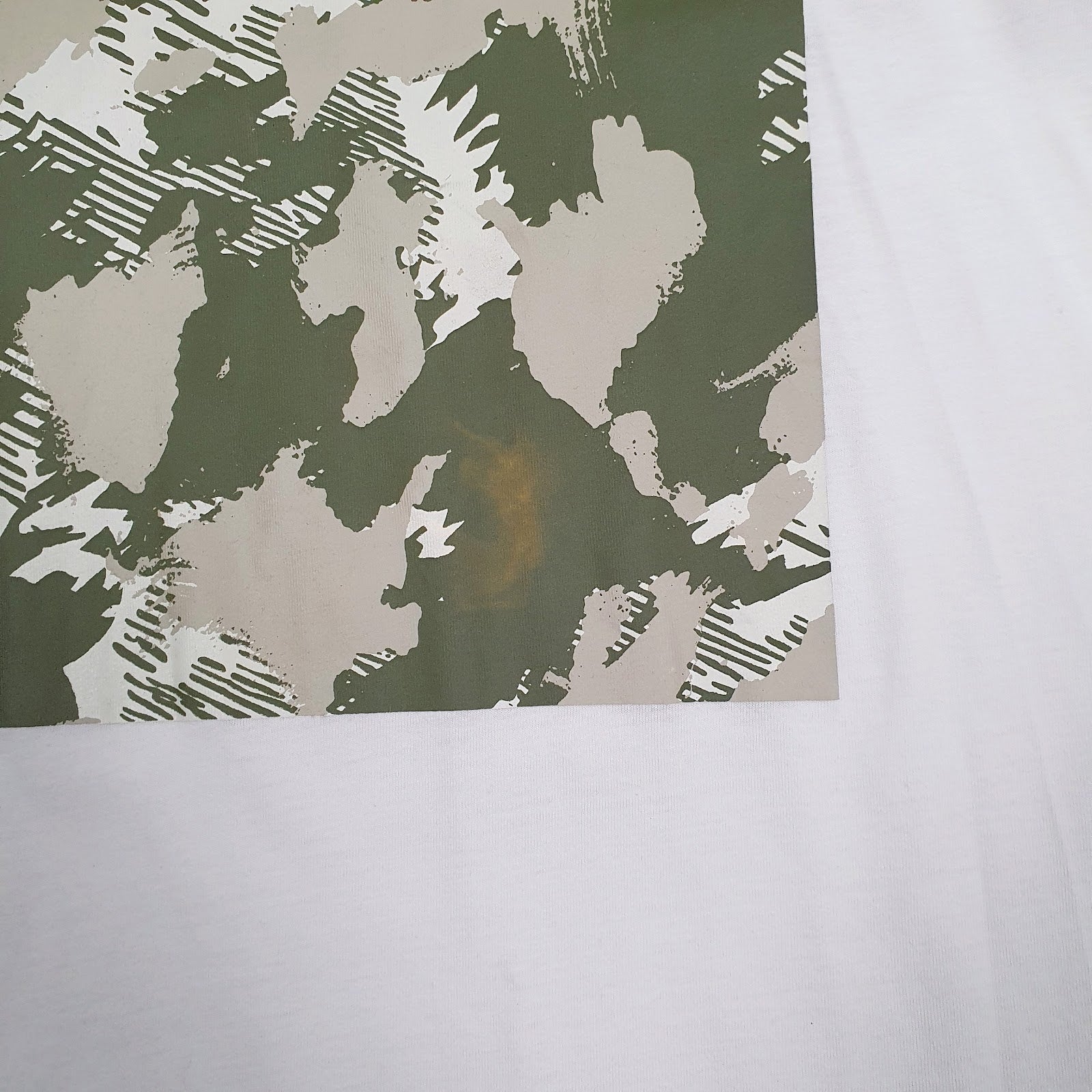 Mens White Puma   T Shirt