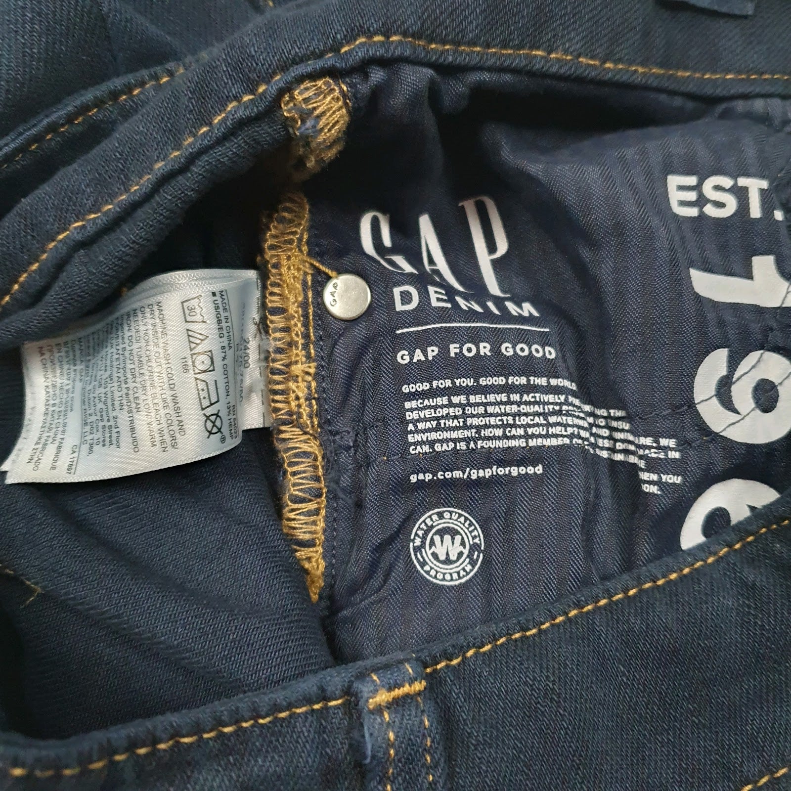Womens Blue Gap   Jeans