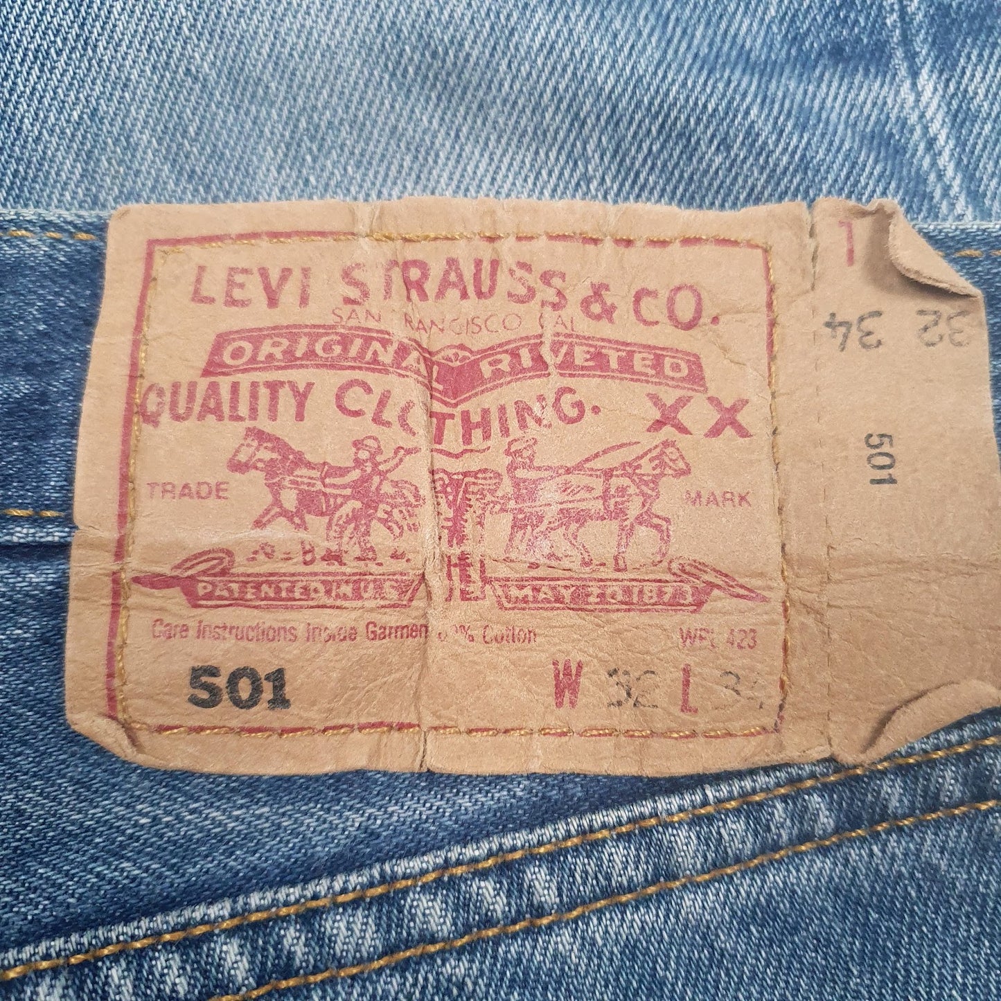 Mens Blue Levis   Jeans