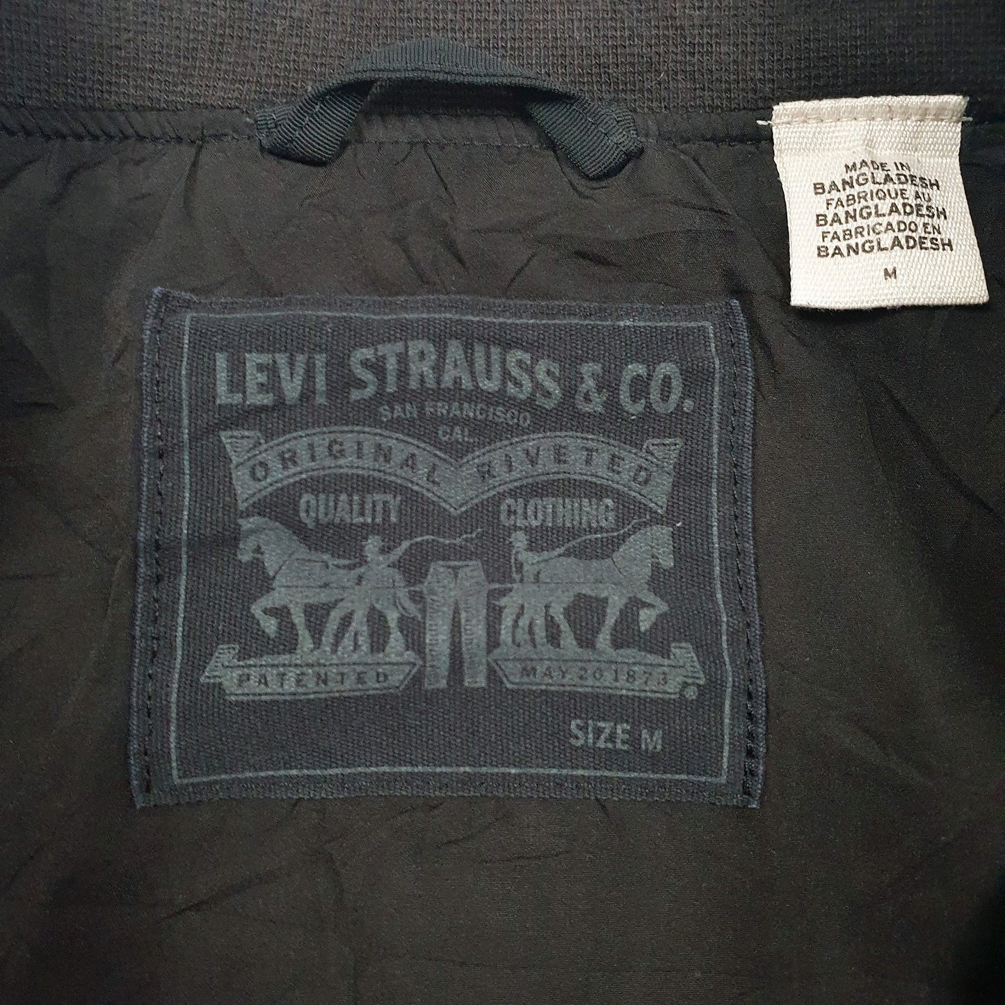 Mens Black Levis   Coat