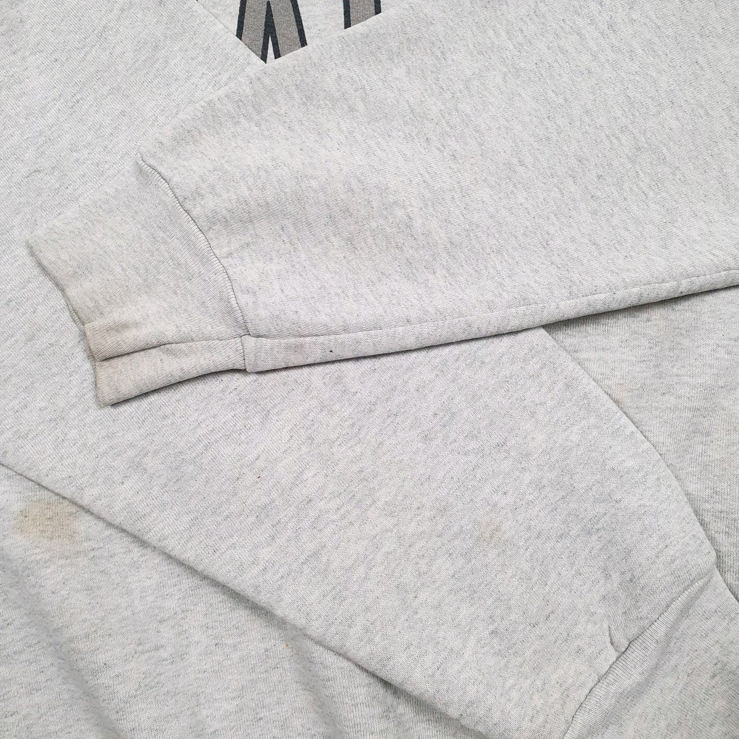 Mens Grey Pro Player Vintage 90s NFL Oakland Raiders Crewneck Jumper