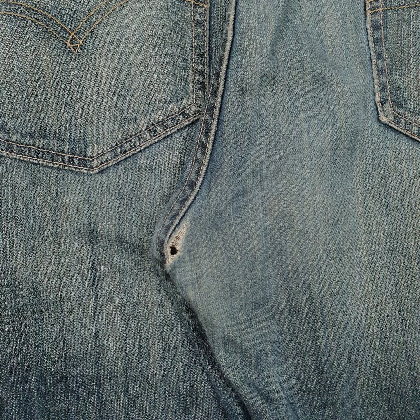 Mens Blue Levis   Jeans
