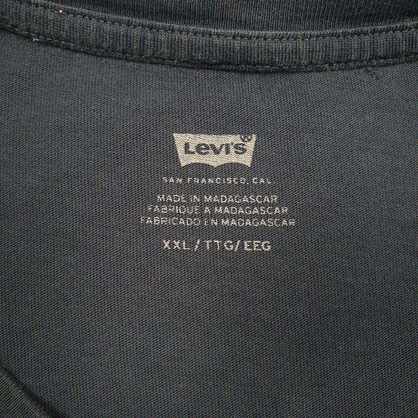 Mens Navy Levis Spellout  T Shirt