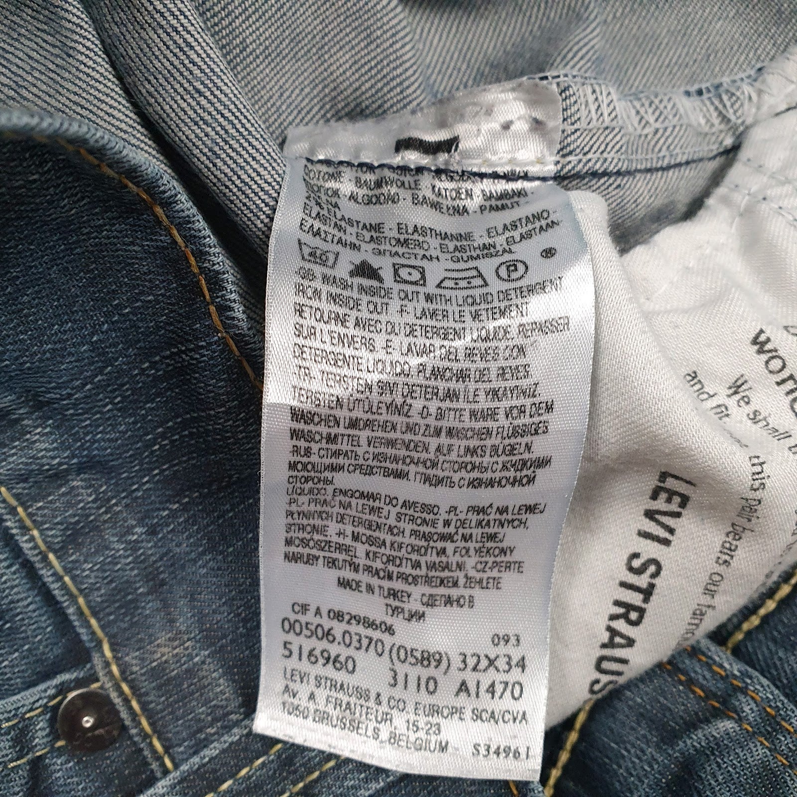 Mens Blue Levis   Jeans