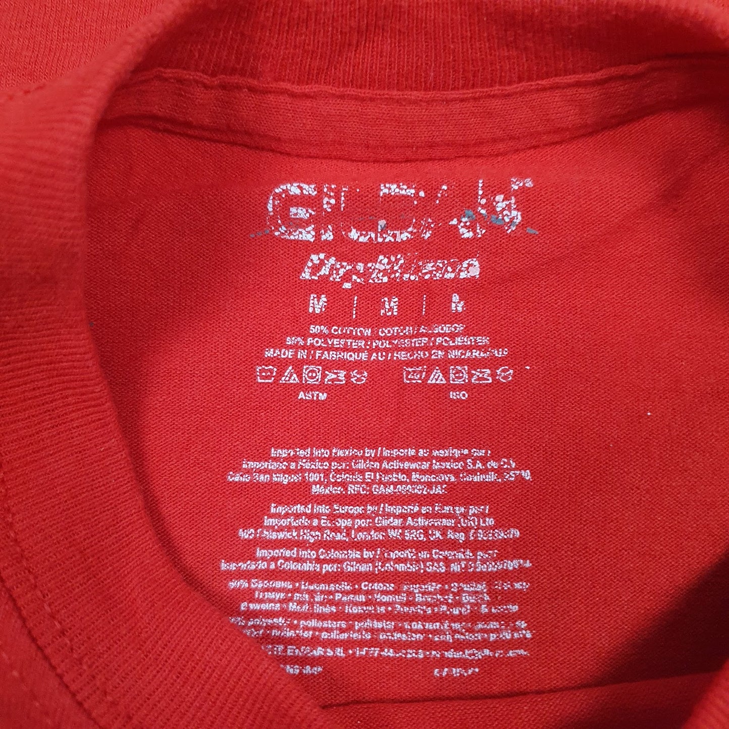 Mens Red Gildan   T Shirt