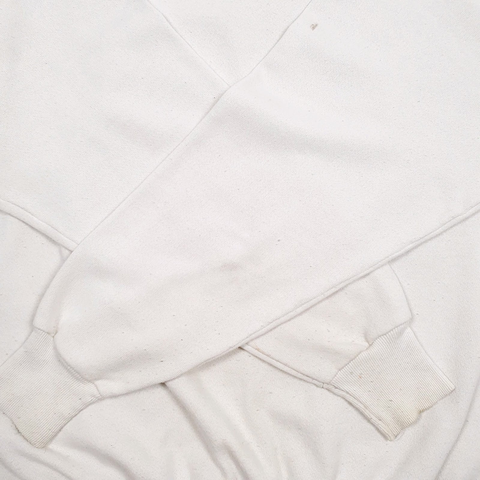 Mens White Ultra Sweats Vintage 90s Made In USA Moose Head Beer Crewneck Jumper
