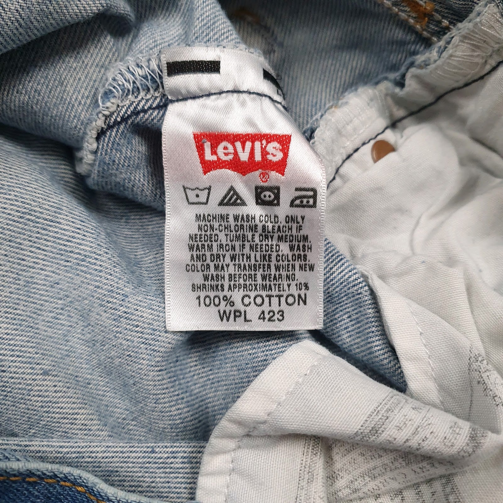 Mens Blue Levis Distressed  Jeans